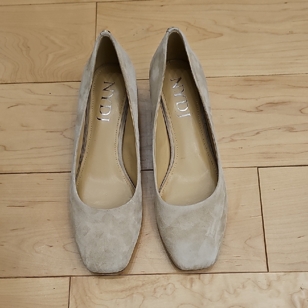 NYDJ Women's Beige Suede Heels